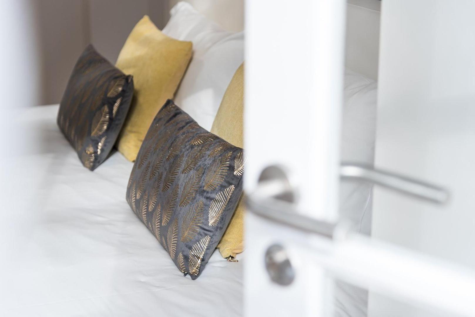 Guestready - Grandeur River Balcony Reborn Porto Bagian luar foto