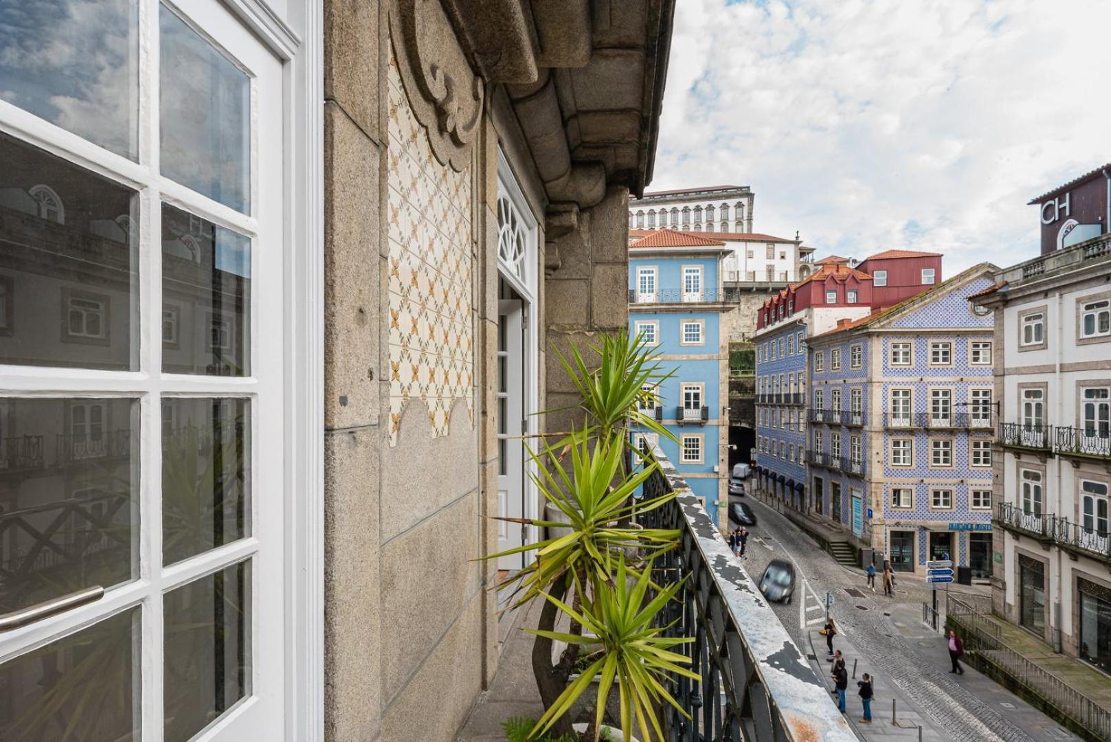 Guestready - Grandeur River Balcony Reborn Porto Bagian luar foto